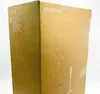 A cardboard box with Samsung branding and product information. Anteprima dell’immagine prodotto