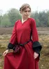 Mittelalterkleid mit Höllenfenstern, Bliaut Amal, Produktbild-Vorschau 1
