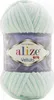 A ball of yarn with a label. Náhled obrázku produktu