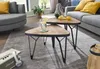 Set de 2 tables gigognes triangulaires en manguier / acacia Voir les images du produit 2