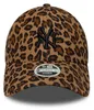 Polo della marca New Era, modello Wmns Leopard Cord 9forty, Anteprima dell’immagine prodotto 5