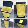 Support pour sacs poubelle en plastique avec couvercle Voir les images du produit 4