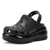 Crocs Classic Mega Crush Clog Couleur Noir Voir les images du produit 24
