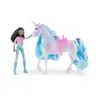 A doll and a unicorn are shown against a white background. Anteprima dell’immagine prodotto