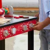 Teamson Kids Little Helper Backyard Draussen Drinnen BBQ Produktbild-Vorschau 7