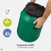 Hands holding a green plastic barrel with a black lid. Produktbild-Vorschau