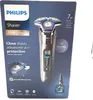 The image shows the packaging of a Philips Shaver 7000 Series. Produktbild-Vorschau