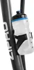 A close-up view of a water bottle attached to a bicycle frame. Produktbild-Vorschau
