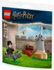 A LEGO Harry Potter Quidditch Lesson set is displayed on its packaging, showing the contents and branding. Produktbild-Vorschau