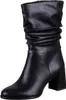A studio shot of a black boot on a white background. Podgląd zdjęcia produktu