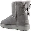 A single gray Ugg boot is shown from the side. Produktbild-Vorschau