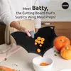 Ototo Design Batty Schneidebrett Produktbild-Vorschau 3