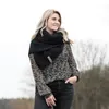 Knit Factory Liv Dreieckstuch - Grau - 190x85 cm Produktbild-Vorschau 5