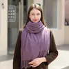 DonDon Damen Winter-Schal groß und flauschig 200 x 70 cm - Produktbild-Vorschau 5