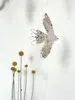 Deko-Ornament 'Blumenwiese' aus Draht mit zartem Design und Produktbild-Vorschau 2