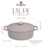 A marketing image of an oval roaster with its lid, showing dimensions and brand. Náhľad obrázku produktu