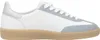 A side view of a white and gray sneaker with a tan sole. Voir les images du produit