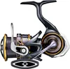 A fishing reel is shown against a white background. Anteprima dell’immagine prodotto