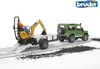 bruder Land Rover Defender  mit Mini-Bagger , Maßstab 1:16 Produktbild-Vorschau 18