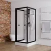 Bild einer Glasdusche mit schwarzen Profilen, Duschsystem, Griffen, weißer Wanne und Rückwand im Bad Produktbild-Vorschau