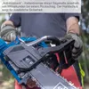 A person wearing gloves is holding a chainsaw, with text describing its features. Produktbild-Vorschau