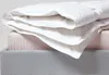 HOMESCAPES Lehká letní přikrývka tepelné třídy 2, peřina z Náhled obrázku produktu 1