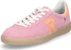 A single pink sneaker with orange accents is shown against a white background. Voir les images du produit