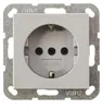 Prise Gira aspect aluminium Système 55, 1 pièce. Voir les images du produit 1