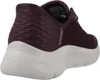 A close-up rear view of a burgundy Skechers women's sneaker with a white sole. Anteprima dell’immagine prodotto