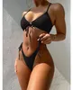 Zweiteiliger Badeanzug - Bikini - mit Rüschen - trägerloses Produktbild-Vorschau 11