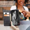A person is using a phone case with card slots while making a payment at a terminal. Produktbild-Vorschau