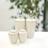 Set di bottiglie per aceto e olio Bloomy con saliera e Anteprima dell’immagine prodotto 4