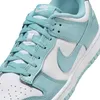A close-up view of a Nike sneaker. Anteprima dell’immagine prodotto