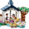 A LEGO Friends Heartlake City Park playset featuring a gazebo, figures, and a swan boat. Náhled obrázku produktu