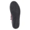 The sole of a red shoe is shown against a white background. Produktbild-Vorschau