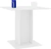 A white table with a blue box and two white cups on it. Anteprima dell’immagine prodotto