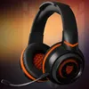 A gaming headset with orange accents against a gradient background. Voir les images du produit