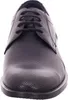 A close-up, front-facing view of a black leather men's dress shoe. Voir les images du produit