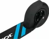 Close-up of the rear wheel and deck of a Razor scooter. Produktbild-Vorschau