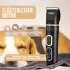 A dog is sleeping peacefully next to a pet grooming clipper, with text and graphics highlighting the clipper's quiet motor. Voir les images du produit