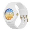 A white Ice Watch with a gradient dial. Voir les images du produit
