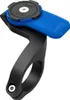 A black and blue bike mount. Voir les images du produit