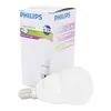 A Philips LED light bulb and its packaging are displayed against a white background. Voir les images du produit