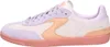 A side view of a single sneaker. Produktbild-Vorschau