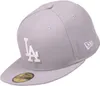 A grey New Era 59FIFTY cap with the LA Dodgers logo. Podgląd zdjęcia produktu