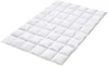 A white quilted duvet is shown from a slightly elevated angle against a white background. Produktbild-Vorschau