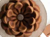 Nordic Ware Turban Magnolia Bundt Pan copper ø 25 cm / 2,4 Voir les images du produit 14