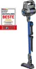 A stick vacuum cleaner displayed next to a German award badge and a magazine logo. Voir les images du produit