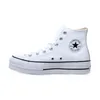 A white Converse high-top sneaker with a platform sole is shown against a white background. Produktbild-Vorschau