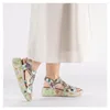 Rieker Damen Sandale mit Hochfront Blumenmuster und Plateau Produktbild-Vorschau 12